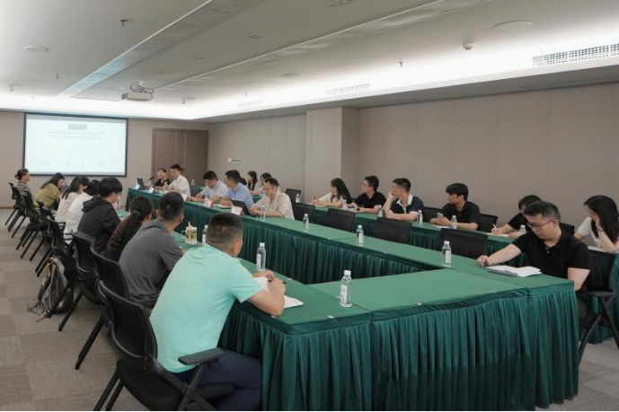 省尊龙时凯集团举行战略投资专题培训
